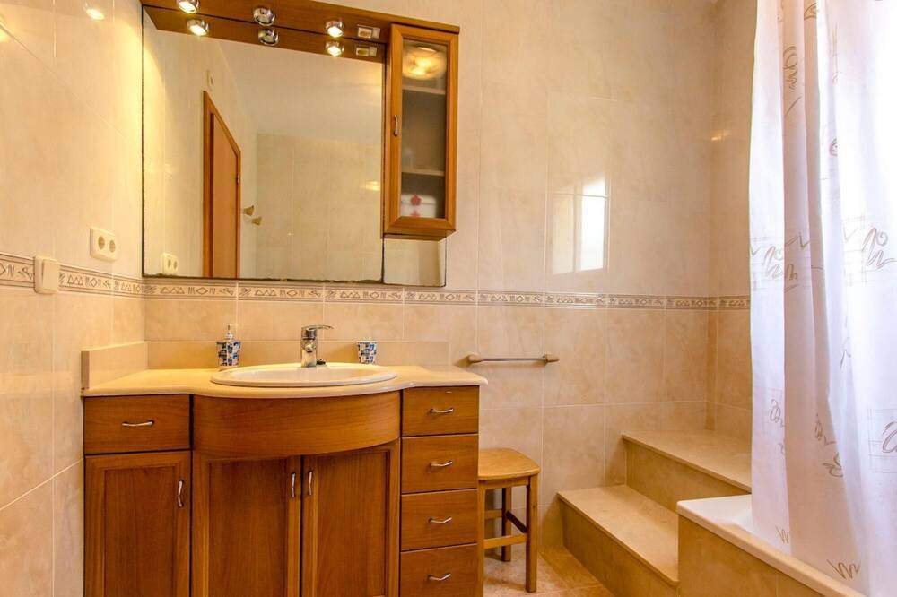 Photo of Bathroom in El Vendrell