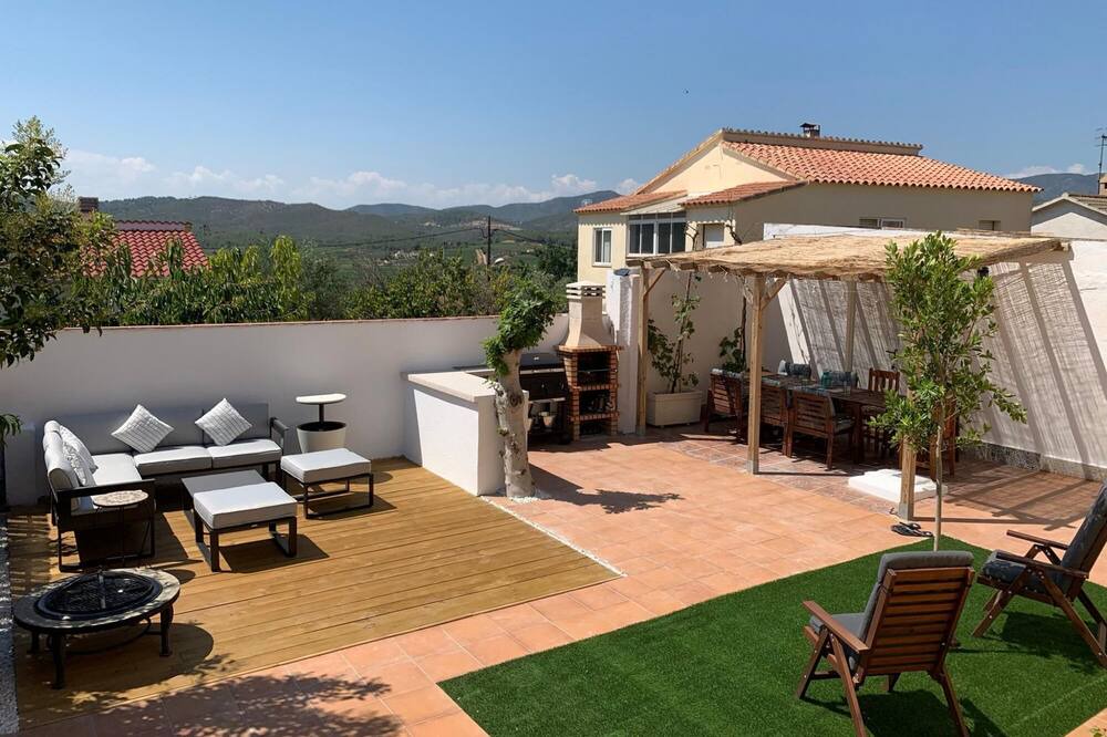 Photo of Outdoor in La Bisbal del Penedes