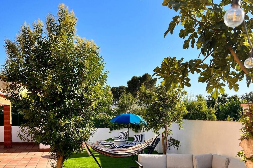 Photo of Outdoor in La Bisbal del Penedes