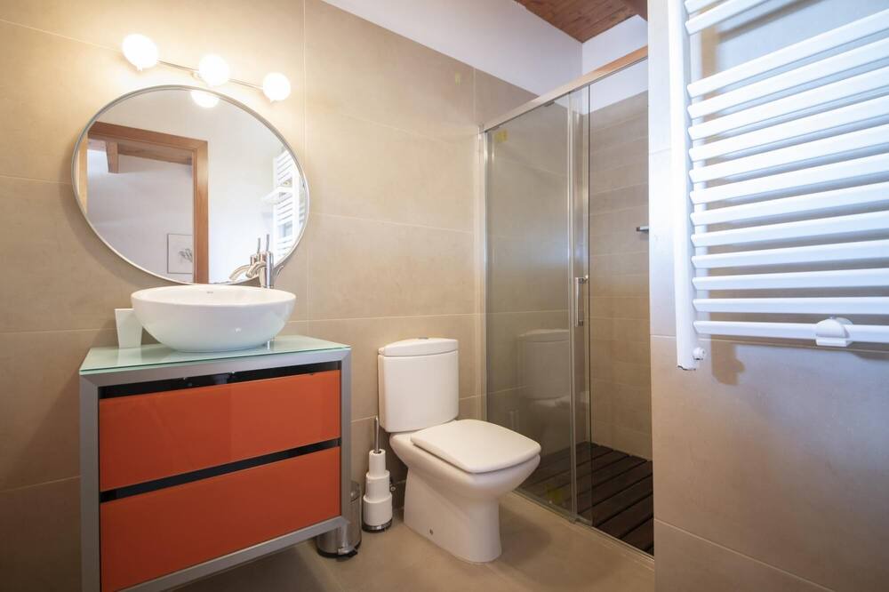Photo of Bathroom in Torrelles de Llobregat