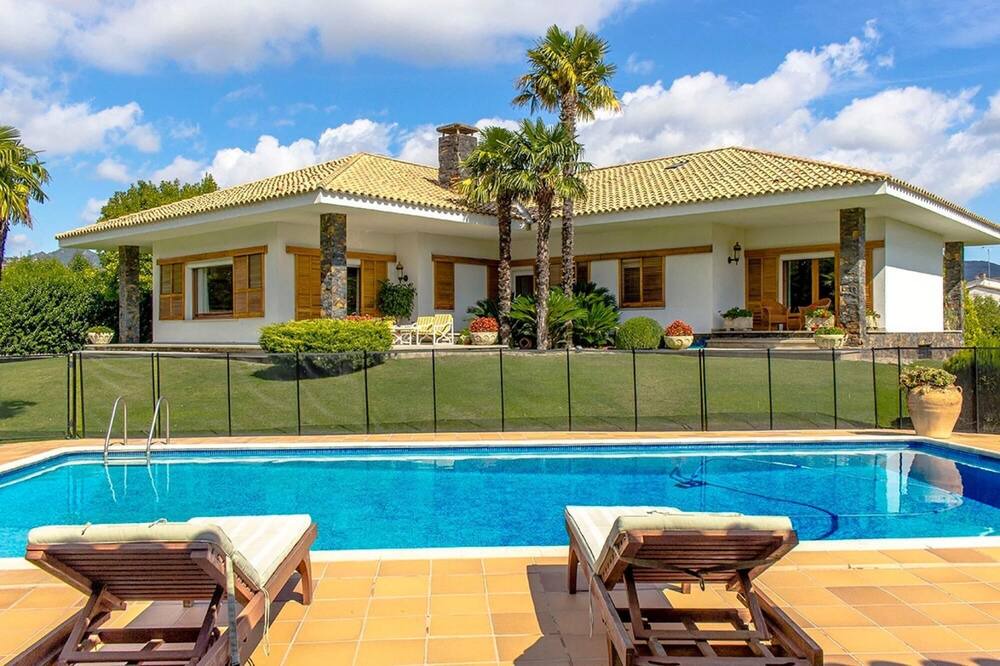 Photo of Outdoor in Les Planes d'Hostoles