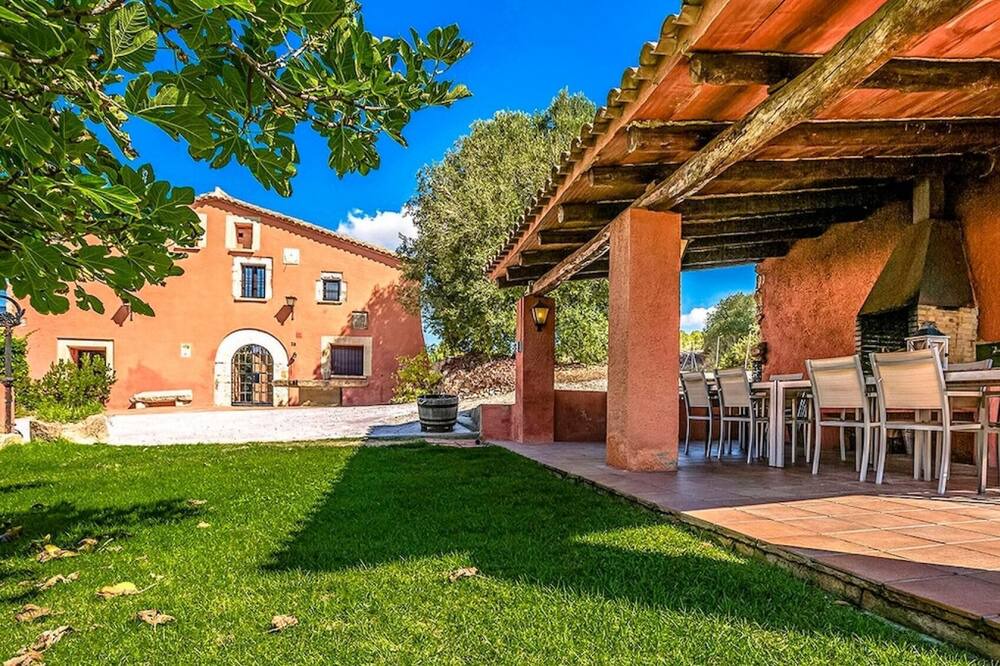 Photo of Outdoor in Castellet i la Gornal