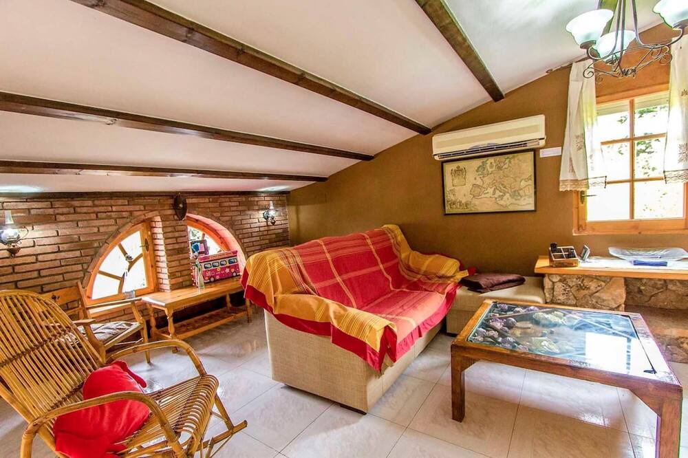Photo of Bedroom in Castellet i la Gornal