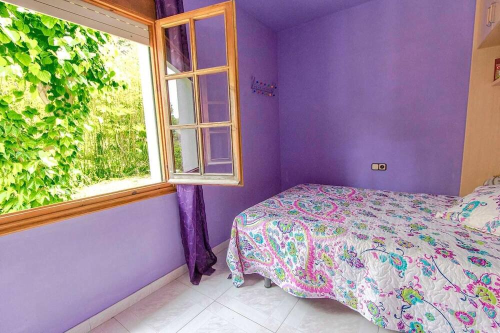 Photo of Bedroom in Castellet i la Gornal