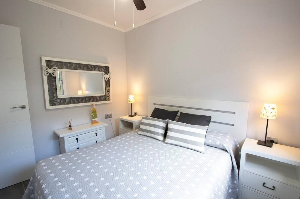 Photo of Bedroom in Torrelles de Llobregat