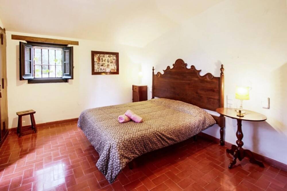 Photo of Bedroom in Castellar del Valles