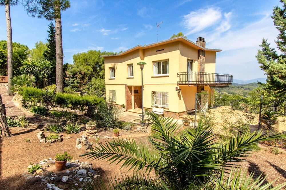Photo of Outdoor in Santa Maria de l'Avall