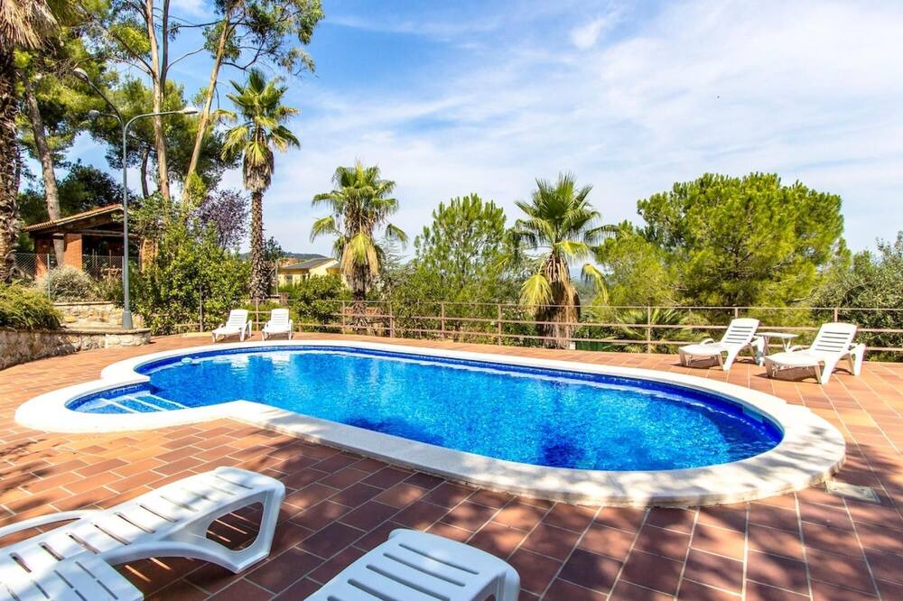 Photo of Outdoor in Santa Maria de l'Avall