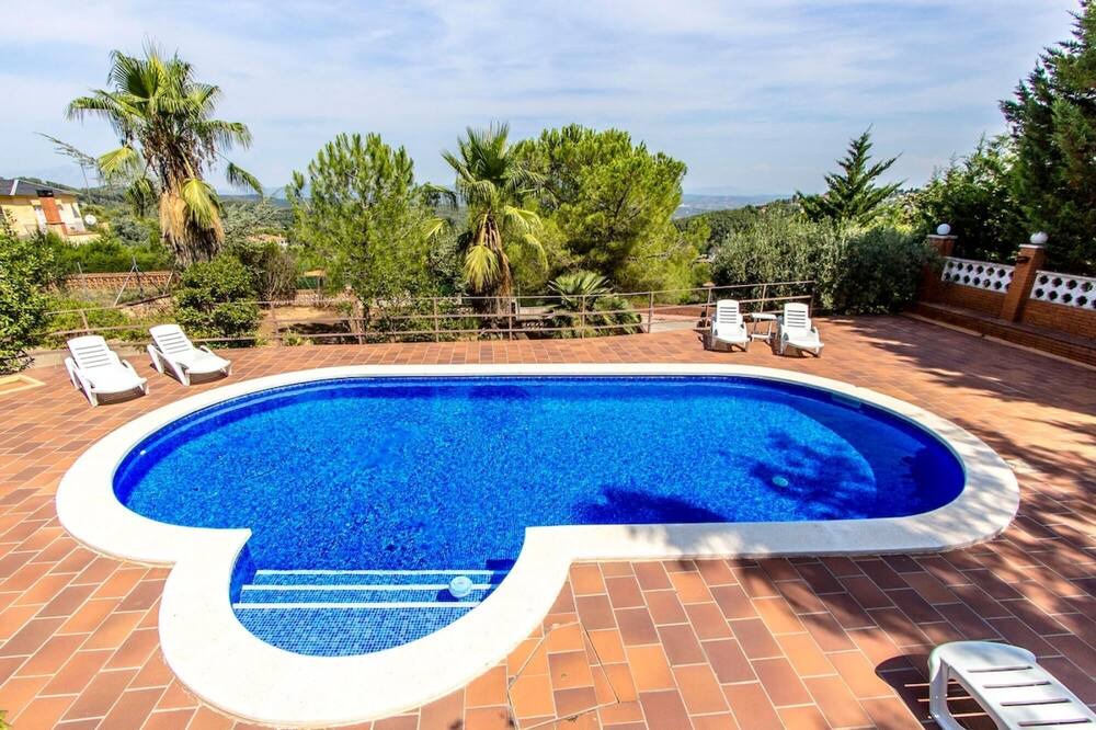 Photo of Outdoor in Santa Maria de l'Avall