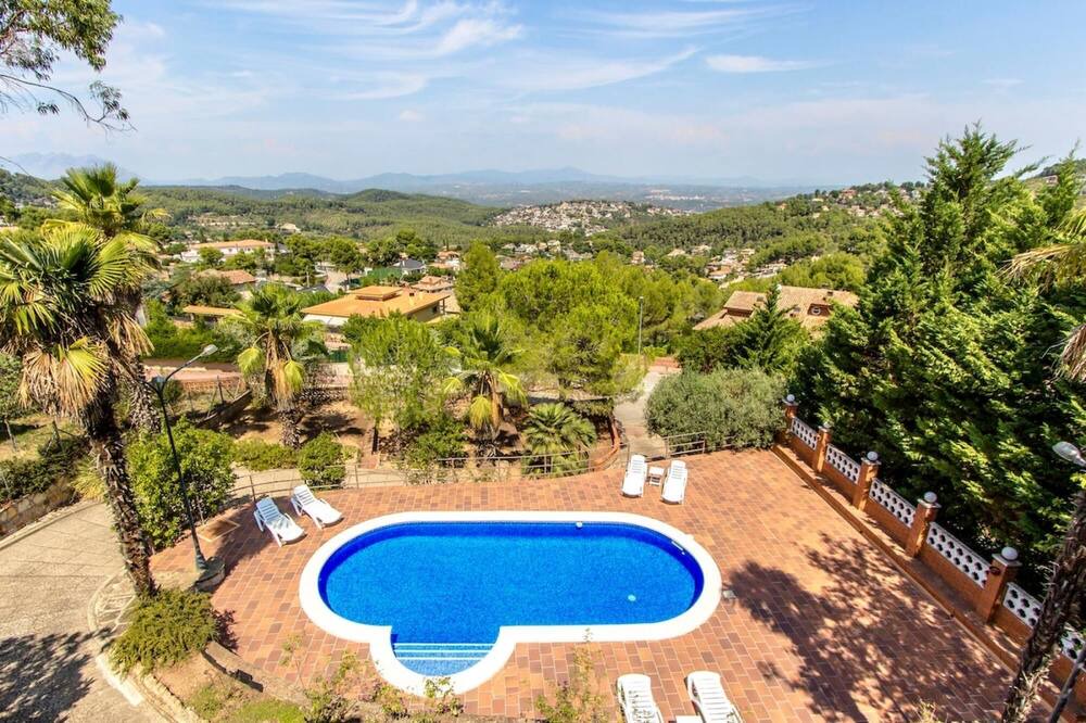Photo of Outdoor in Santa Maria de l'Avall