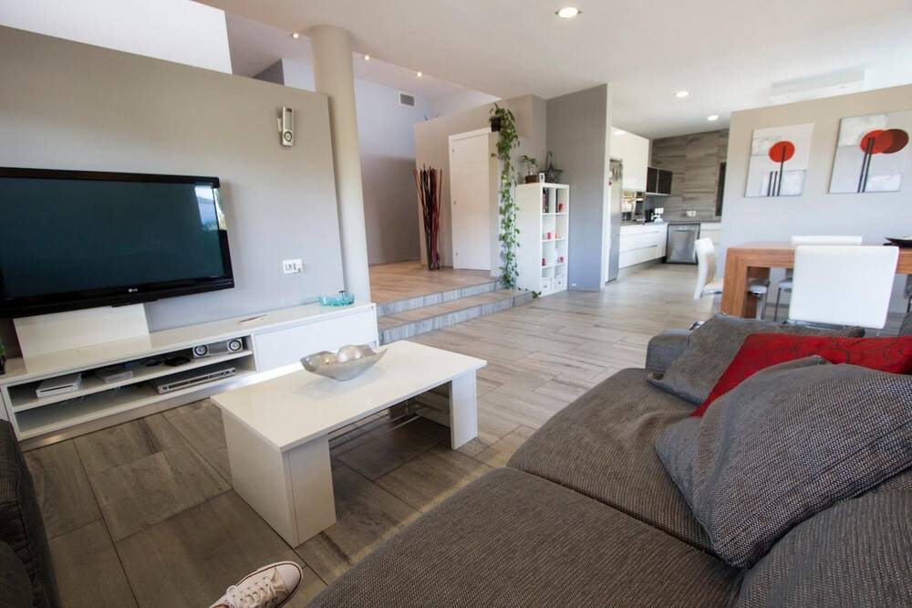Photo of Livingroom in Sils