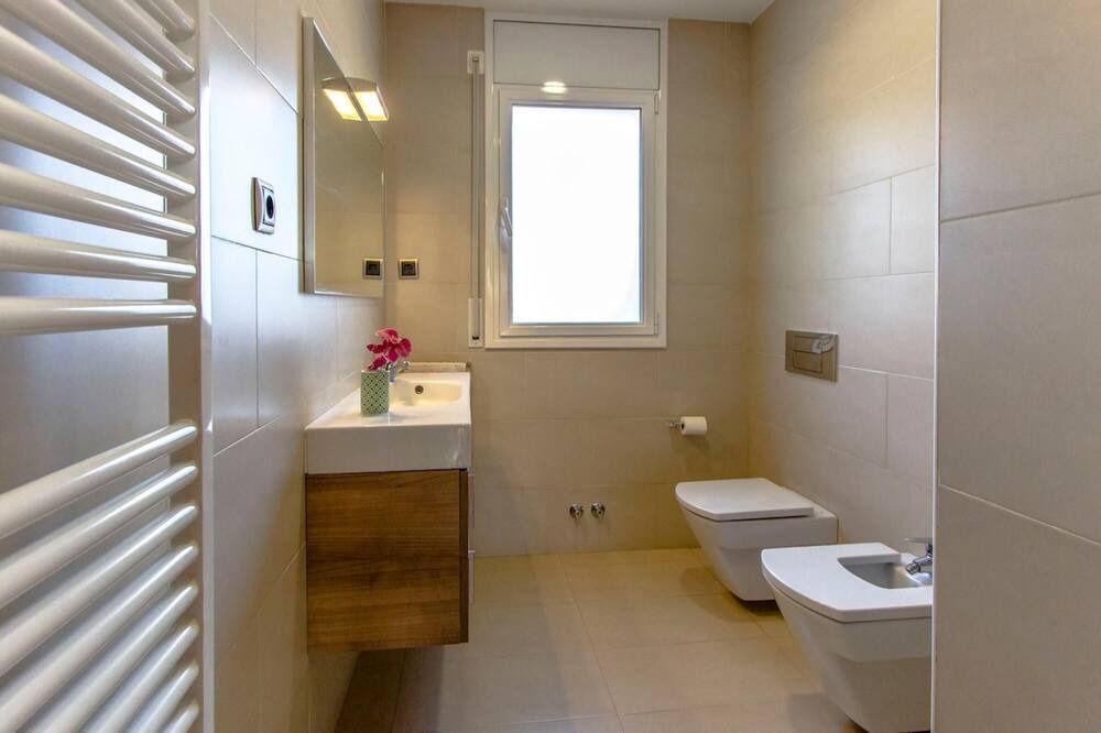 Photo of Bathroom in Sils