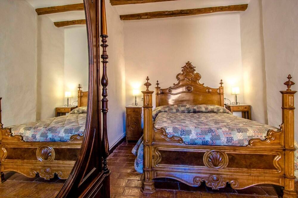 Photo of Bedroom in Castellar del Valles
