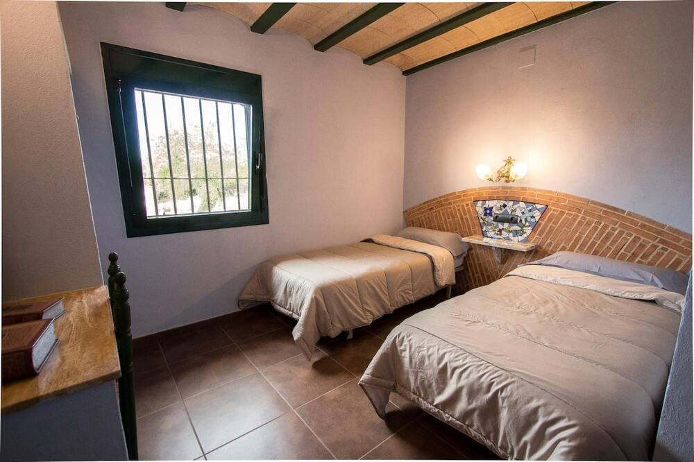 Photo of Bedroom in Alforja
