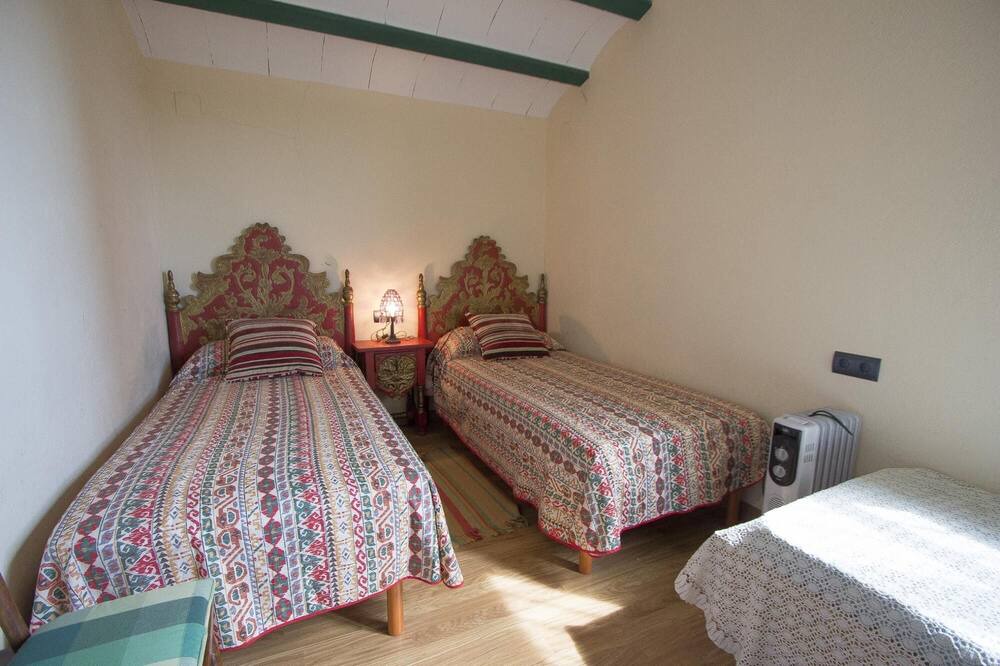 Photo of Bedroom in Alforja