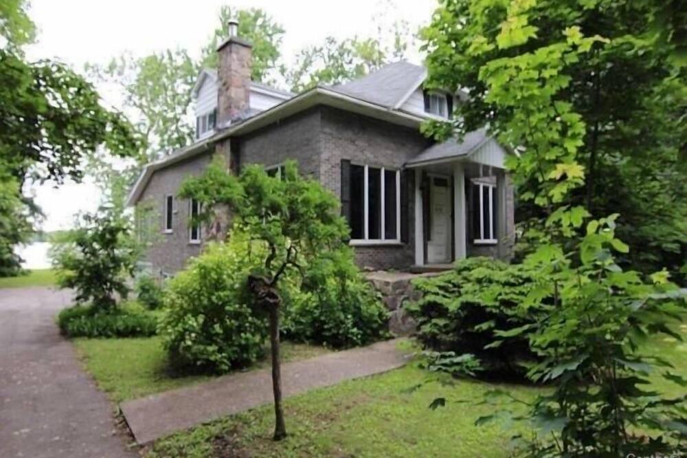 Photo of Outdoor in Montreal