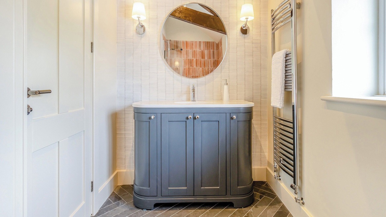 Photo of Others in Bow Street