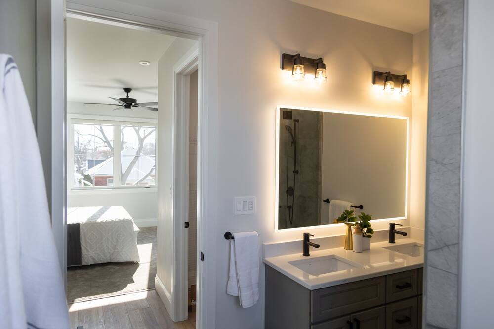 Photo of Bathroom in Sarnia