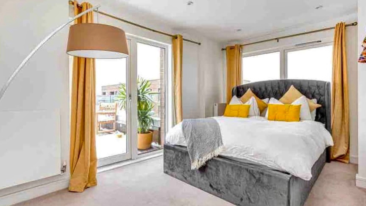 Photo of Others in Walpole