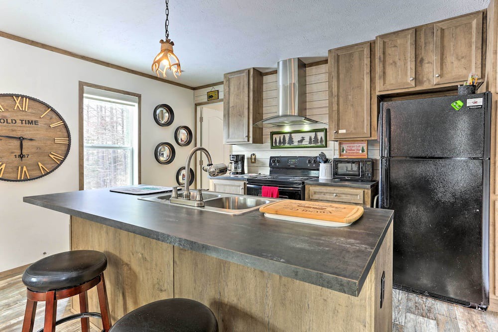 Photo of Others in De Lancey