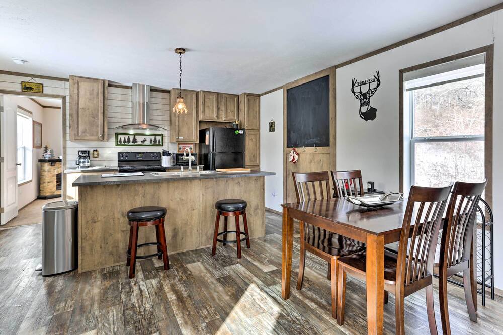 Photo of Others in De Lancey