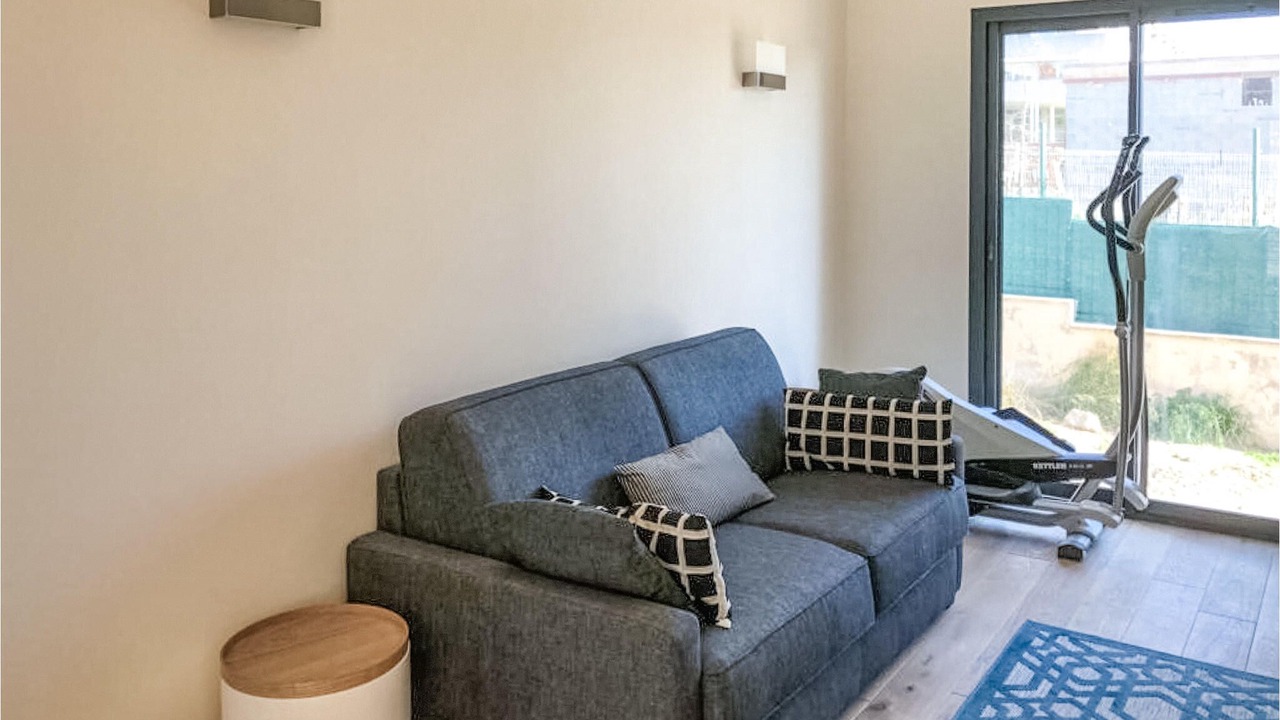Photo of Livingroom in 16th Arrondissement