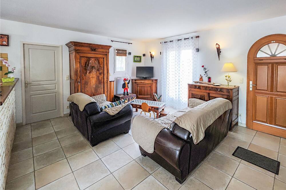 Photo of Bedroom in Salleles-d'Aude