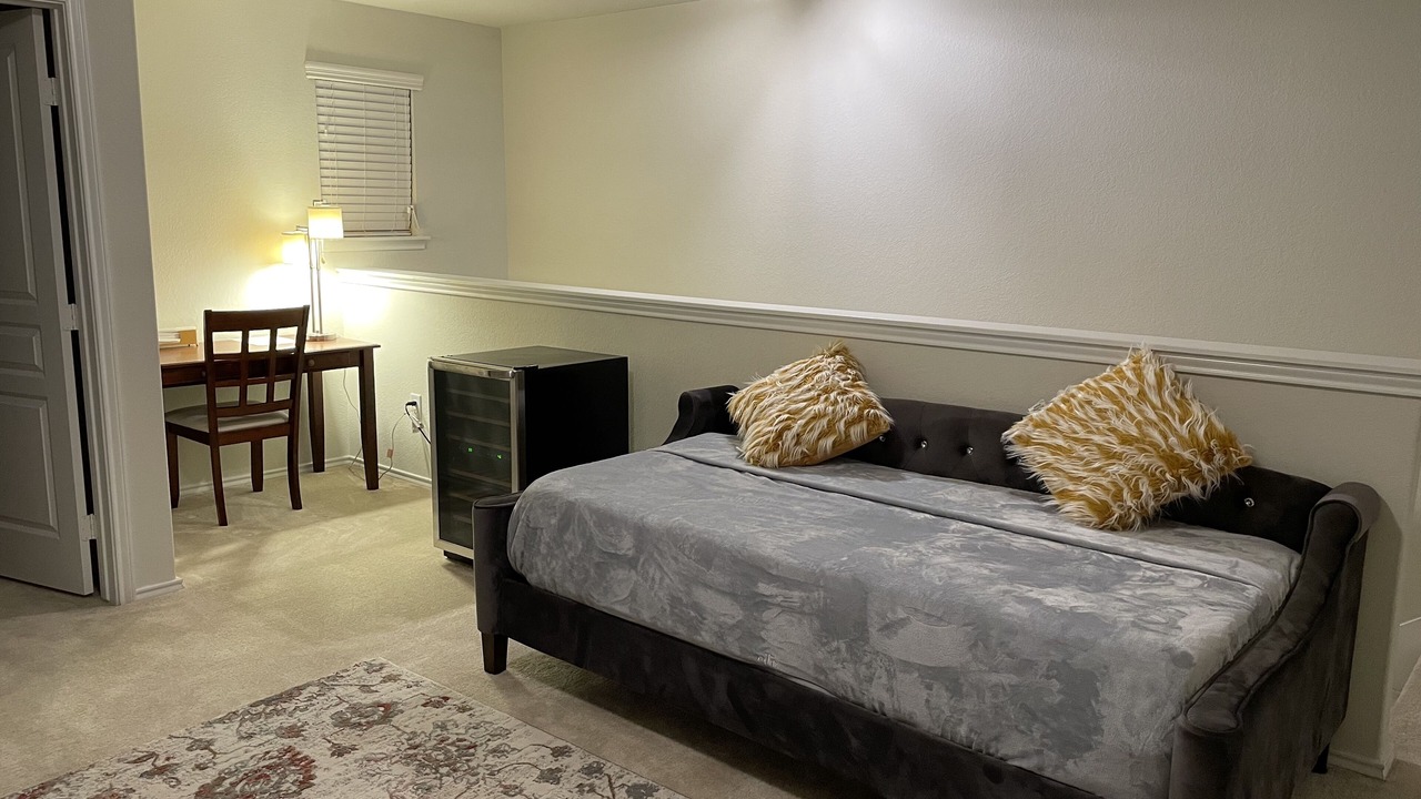 Photo of Livingroom in Houston