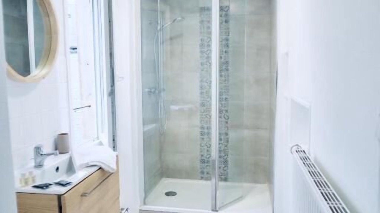 Photo of Bathroom in Bayeux