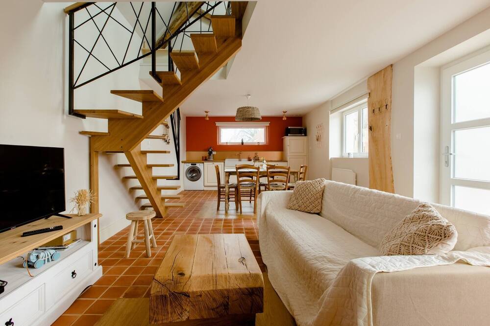 Photo of Livingroom in Saint-Etienne-au-Mont