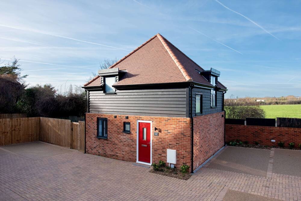 Photo of Outdoor in Herongate