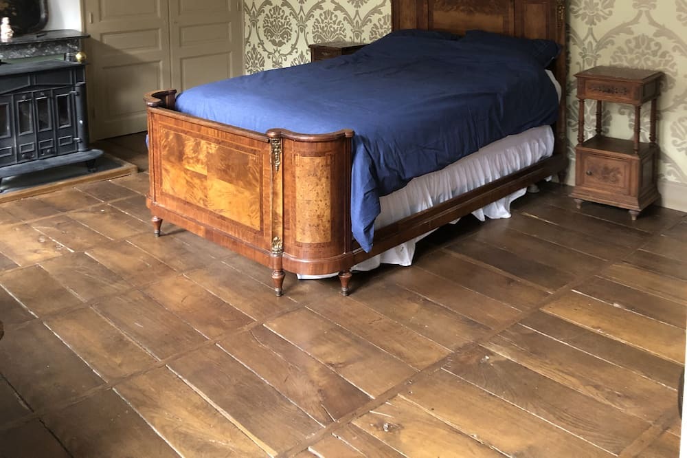 Photo of Bedroom in Saint-Yrieix-la-Perche