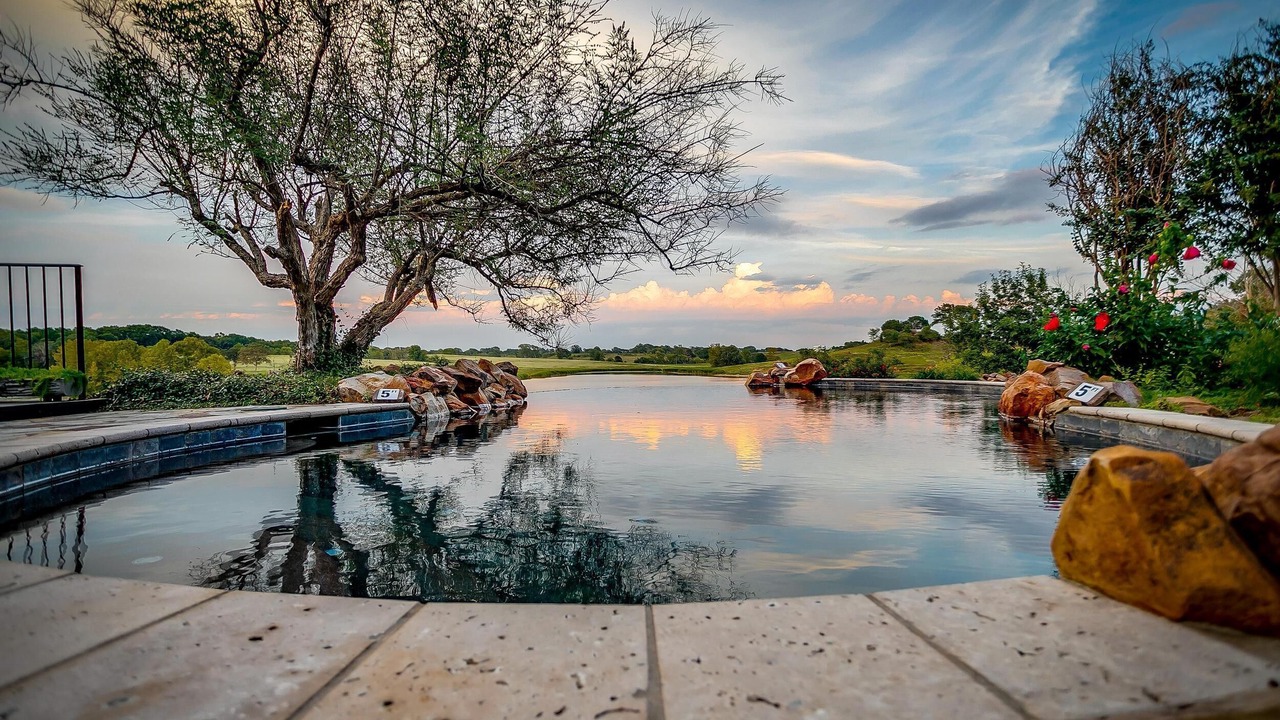 Photo of Outdoor in Boswell
