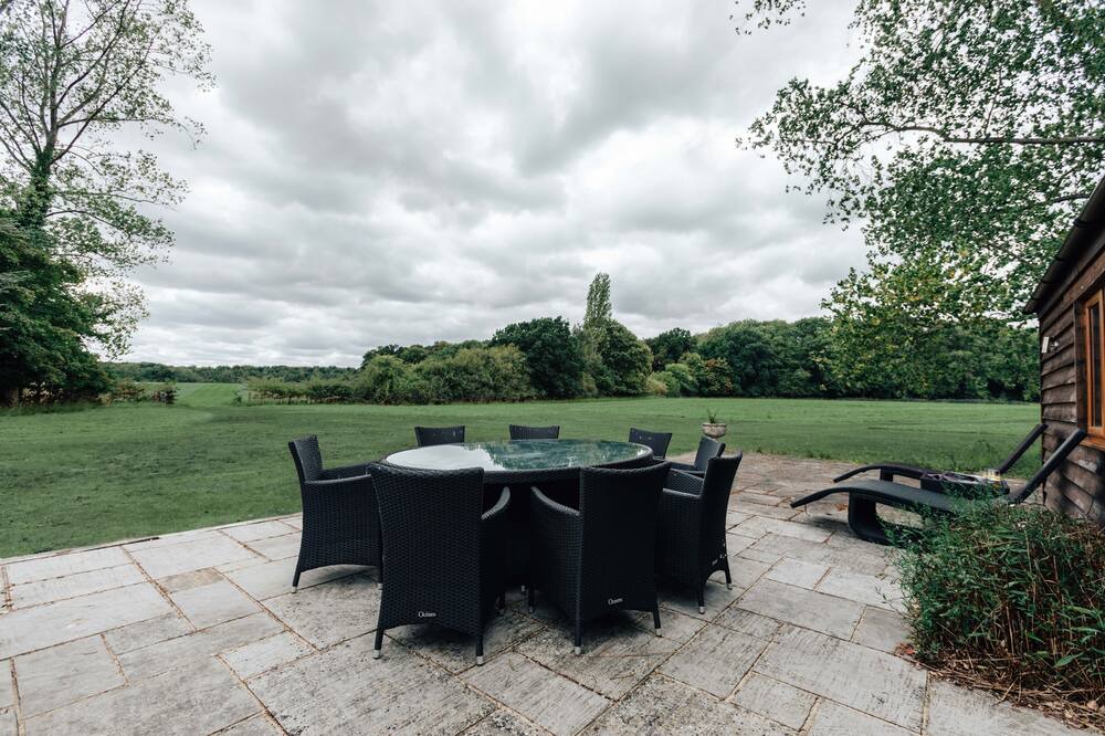 Photo of Outdoor in Kidmore End