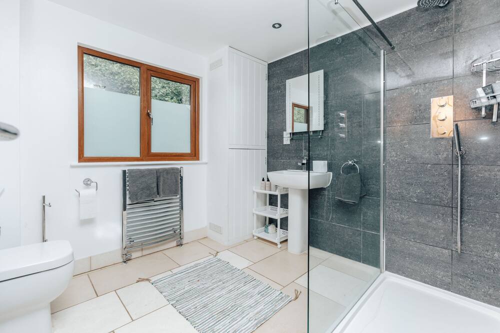 Photo of Bathroom in Kidmore End