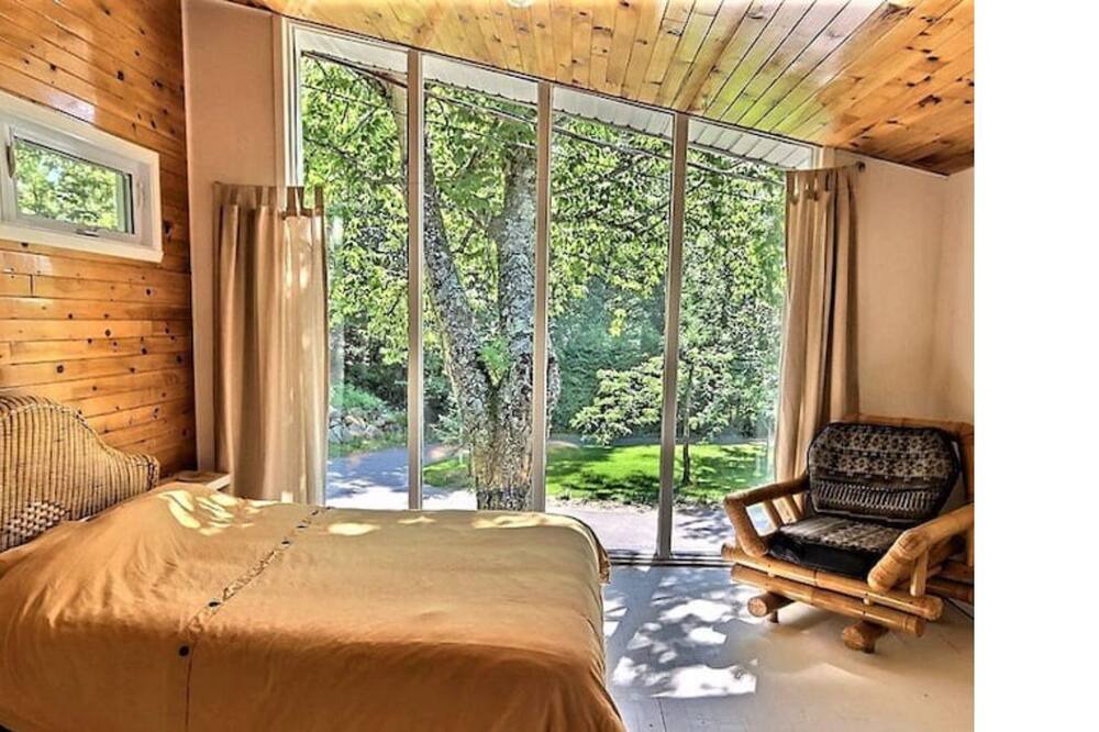 Photo of Bedroom in Sainte-Marie