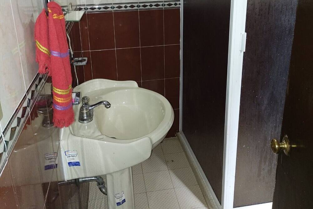 Photo of Bathroom in Tarimbaro