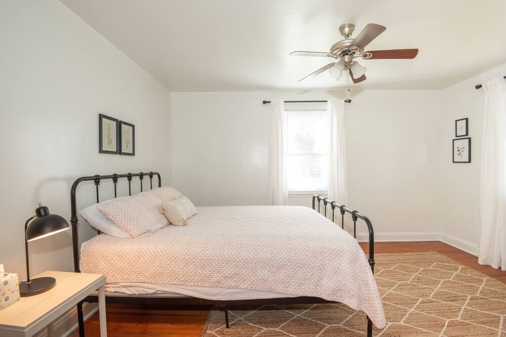 Photo of Bedroom in Lititz