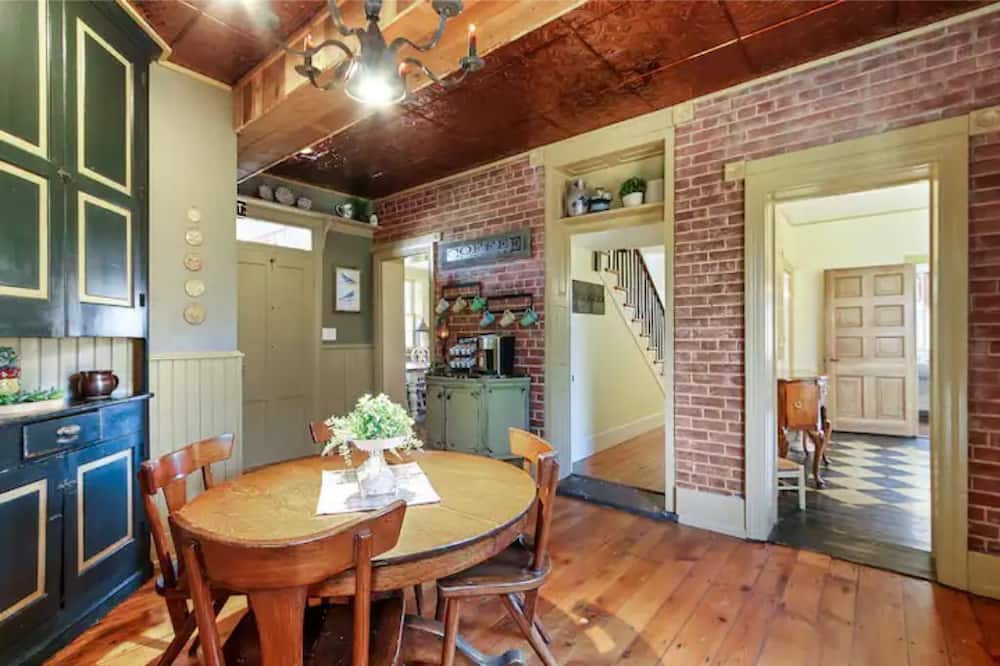 Photo of Outdoor in Salunga