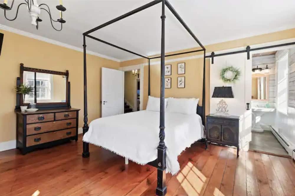 Photo of Bedroom in Salunga