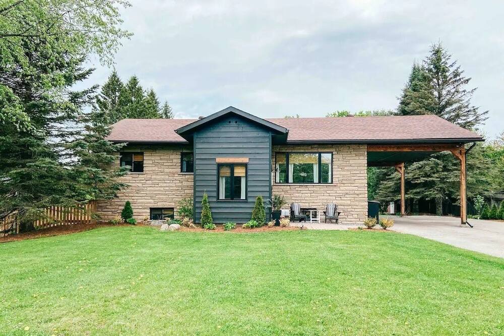Photo of Outdoor in Bracebridge