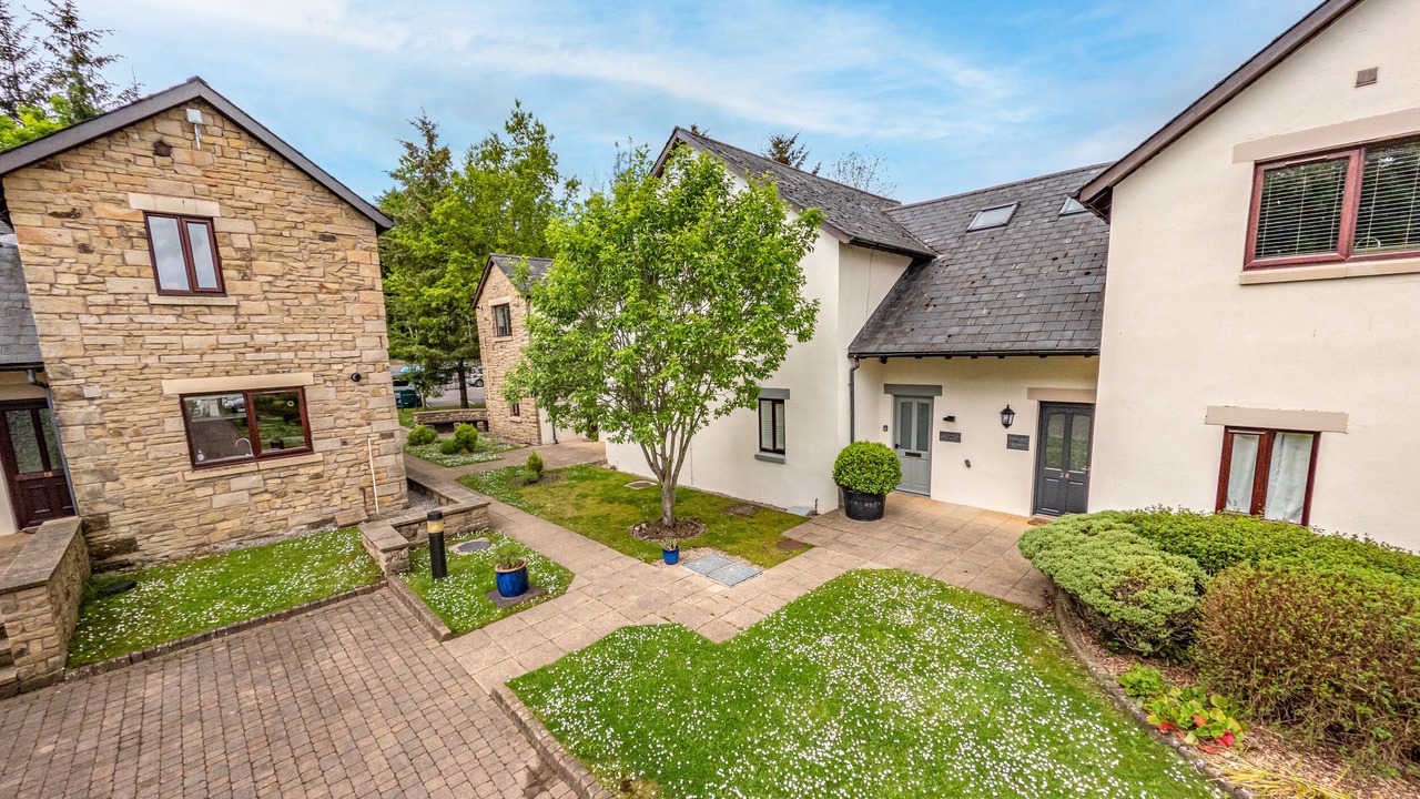 Photo of Outdoor in Berrier