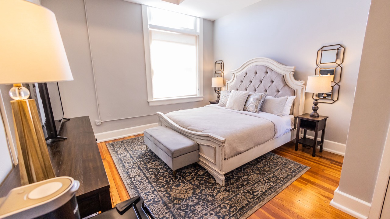 Photo of Bedroom in Lake City