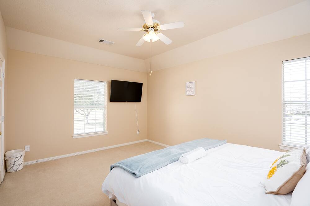 Photo of Bedroom in Falcon Point