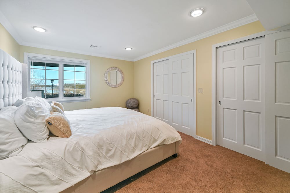Photo of Bedroom in East Setauket