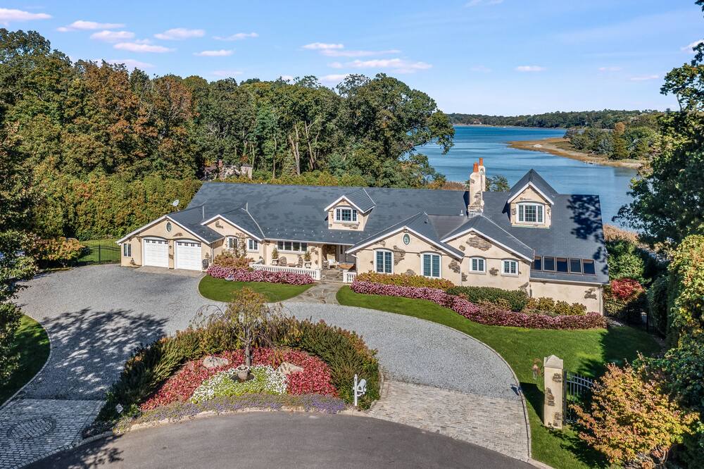 Photo of Outdoor in East Setauket