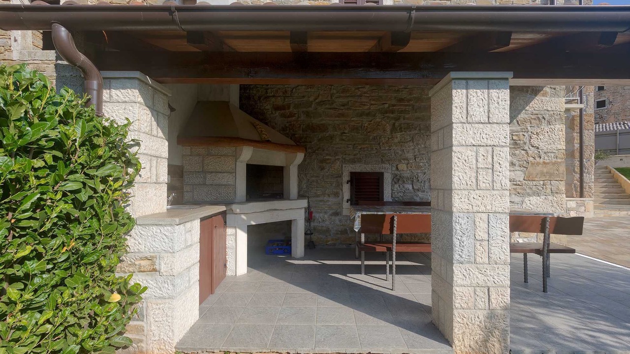 Photo of Outdoor in Skropeti