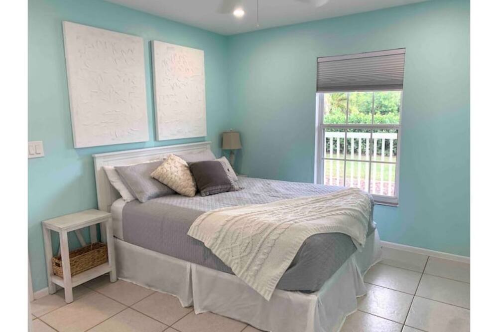 Photo of Bedroom in South Venice