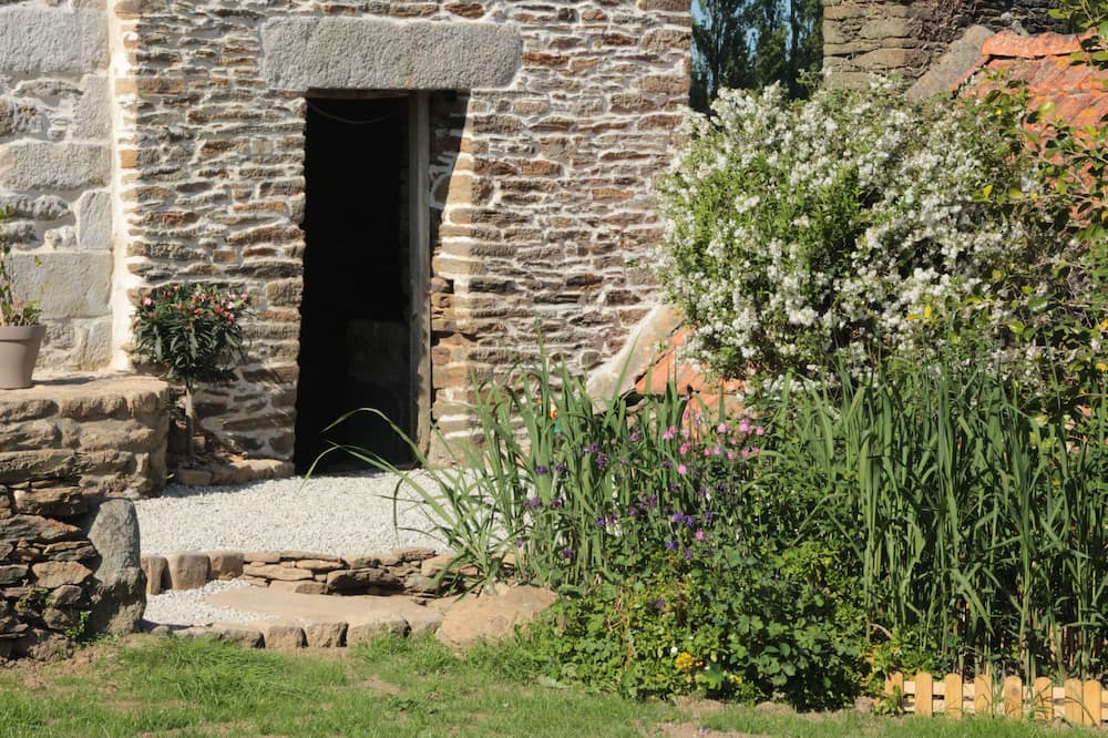 Photo of Outdoor in Guiclan