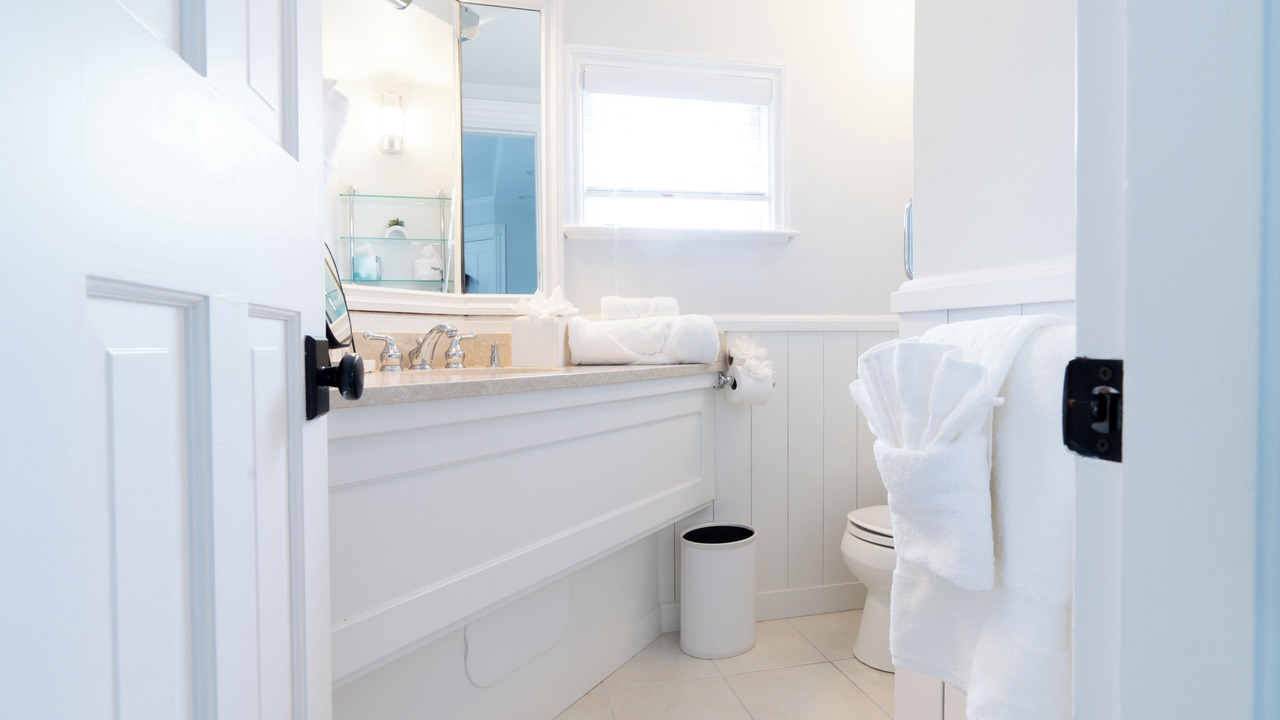 Photo of Bathroom in Nantucket Town